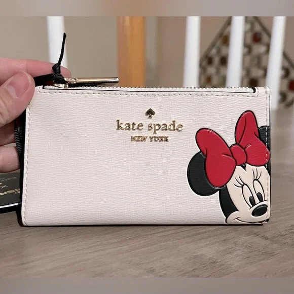 ❌SOLD❌ New Kate Spade x Disney Minnie Mouse Wallet - Picture 2 of 6